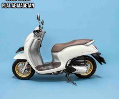 Scoopy 2021 Prestige Putih Plat AE MAGETAN