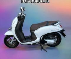 Scoopy 2022 Prestige Putih Plat AE Madiun Kota